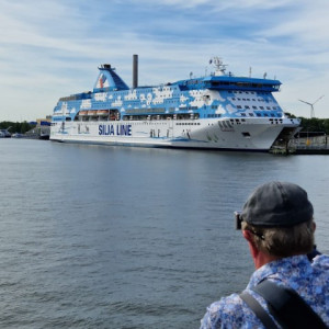 9e679218-dbc5-4a07-9d69-87c7300c1084 (854)